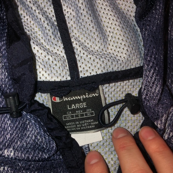 SOLD ON MER-CARI - Picture 7 of 8